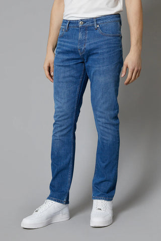 ALASKA Straight Jeans / Mid Blue